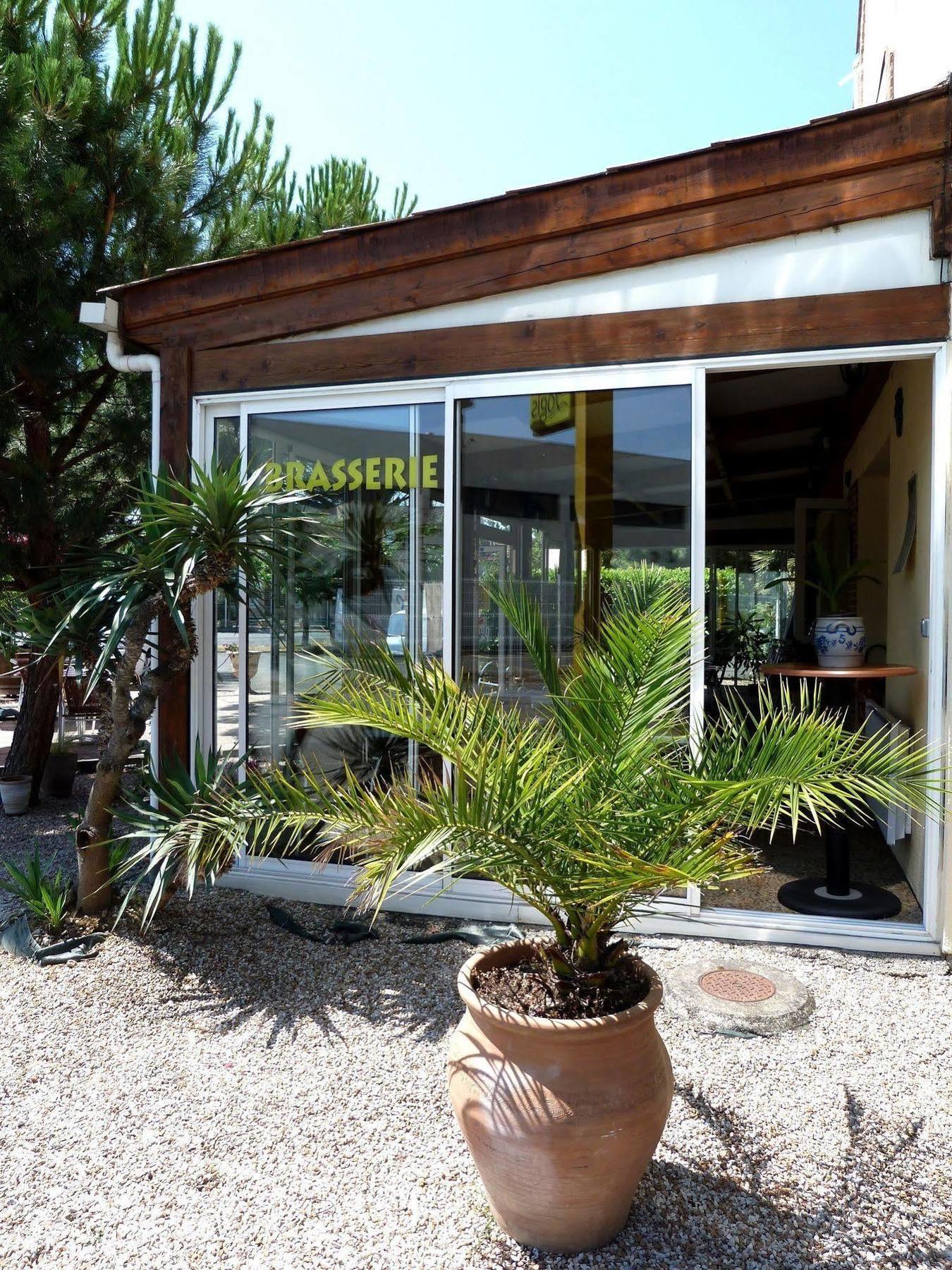 Logis Hotel- Hotel Restaurant Le Rialto Le Sequestre Eksteriør billede